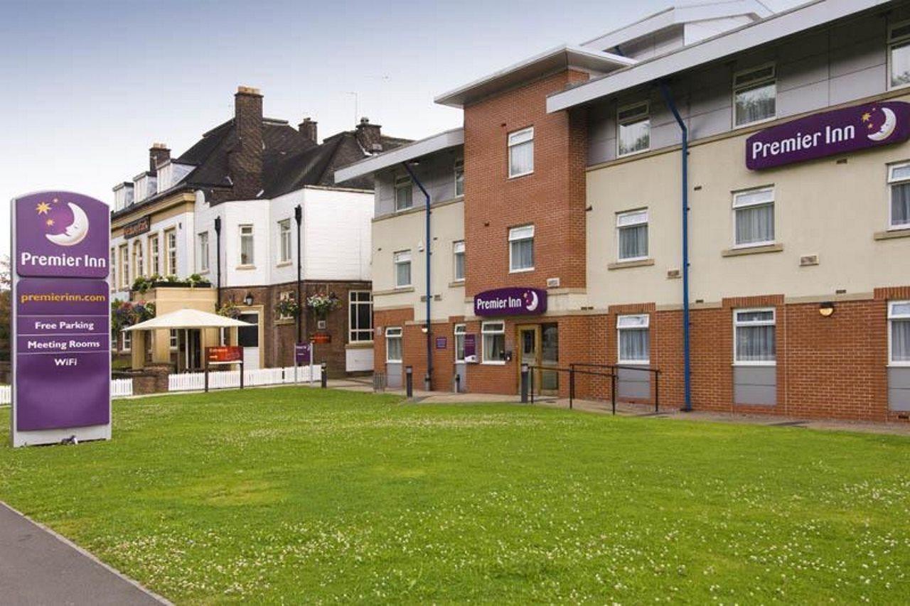 Premier Inn Manchester - Heaton Park Экстерьер фото